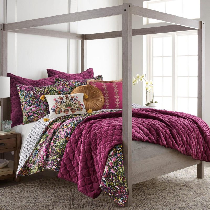 Bedding | Basel Ditsy Floral Quilt & Sham Set Bedding Bedding