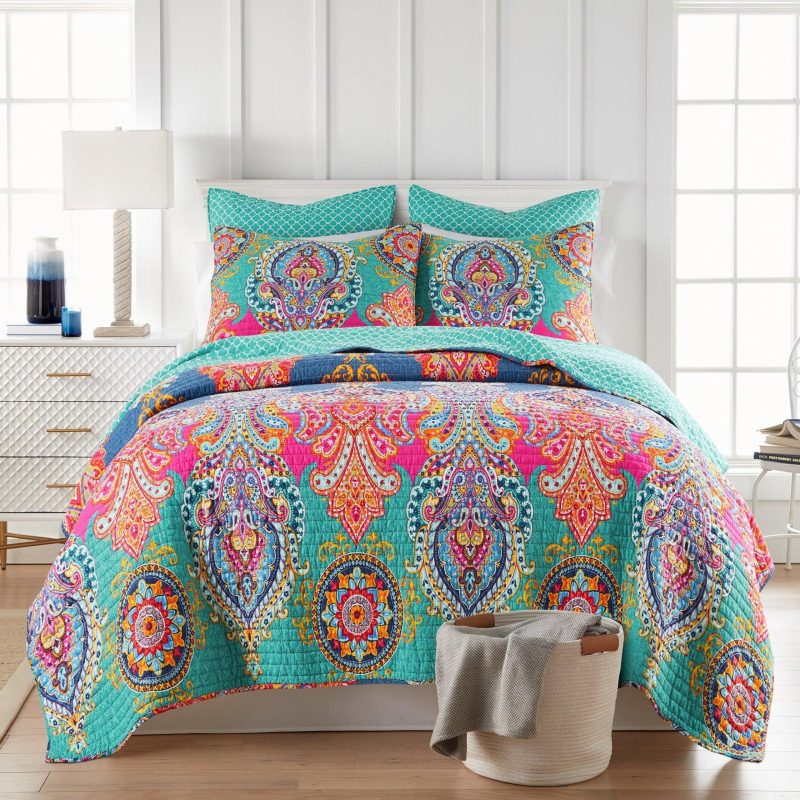 Bedding | Fantasia Quilt & Sham Set Bedding Bedding