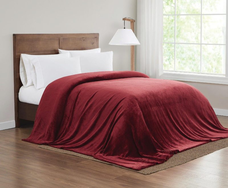 Bedding | Plush Family Blanket Throw. Bedding Bedding