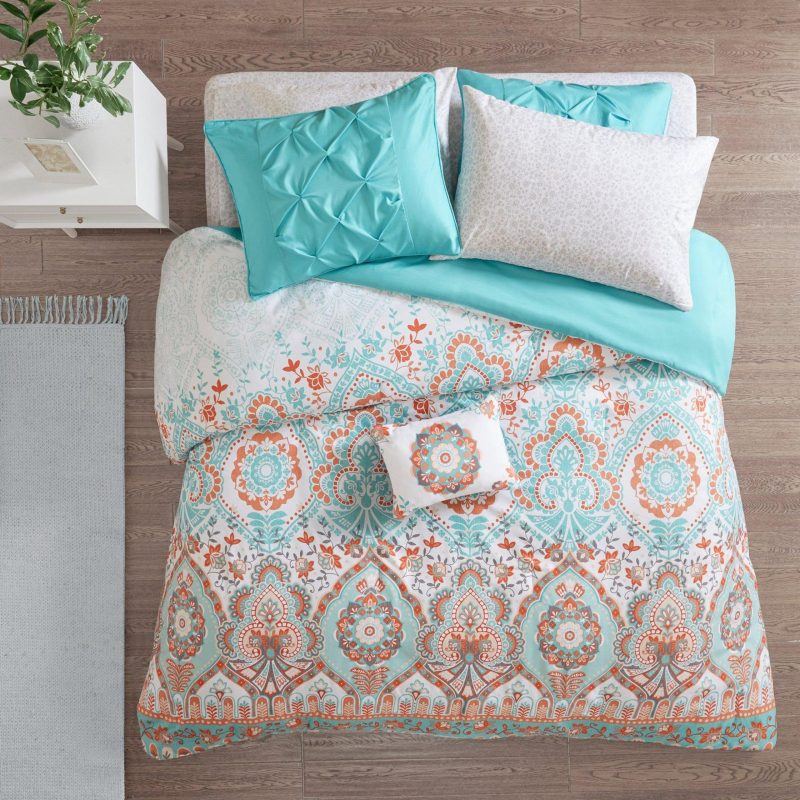 Bedding | Vinnie Comforter & Sheet Set Bedding AQUA