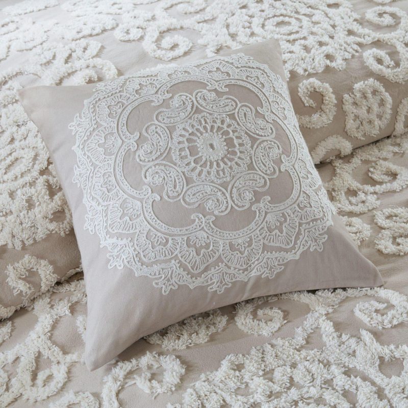 Home Décor | Suzanna Square Decorative Pillow Bedding Bedding